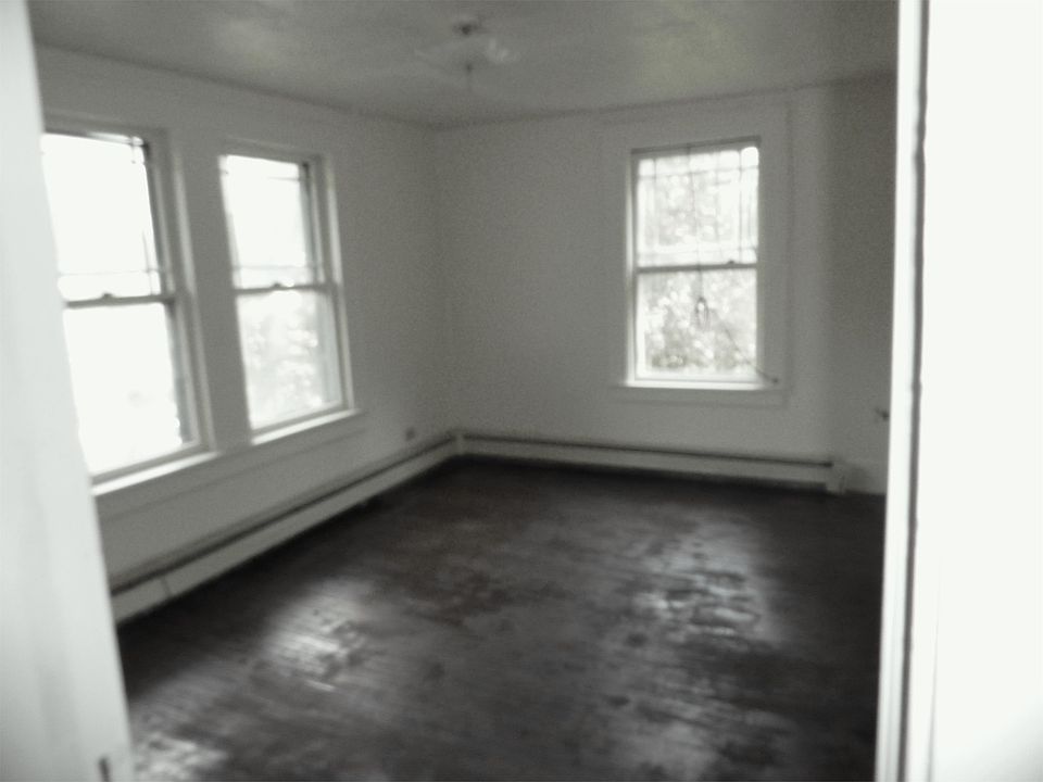1st image of 246 Walker St #2