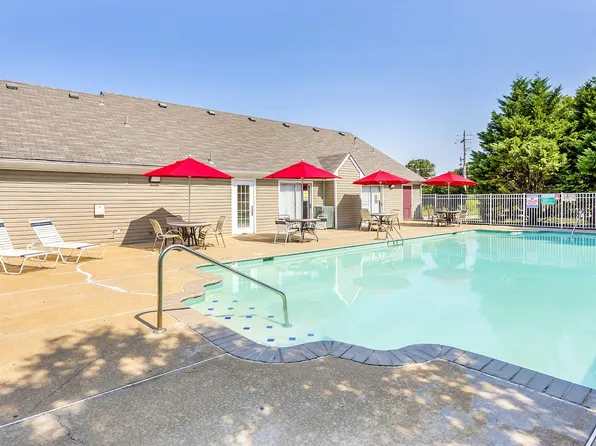 Autumn Ridge Apartments