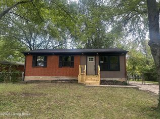 2407 Kings Cross Ct, Louisville, KY 40272