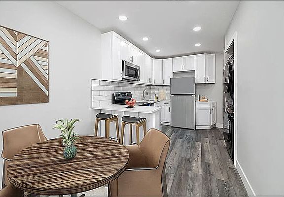 2nd image of 1124 3rd Ave #4