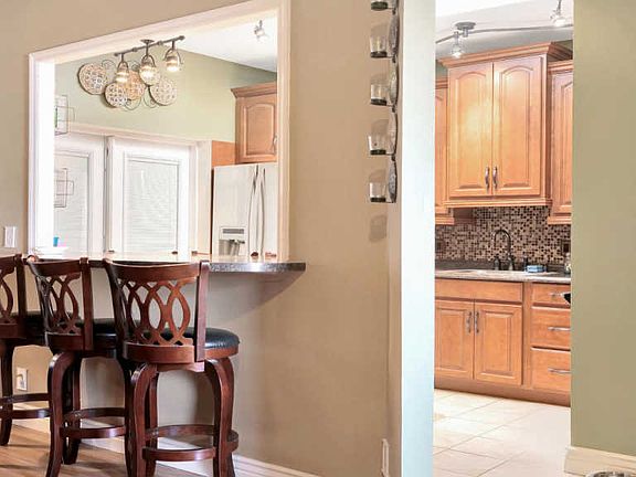 5th image of 6364 Country Fair Cir
