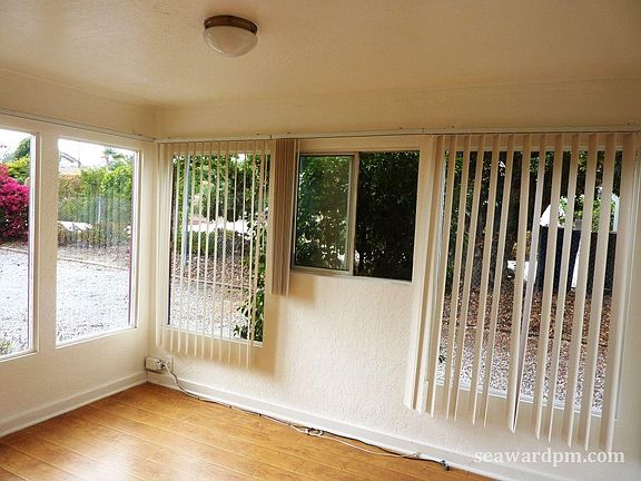 2nd image of 284 Loma Dr