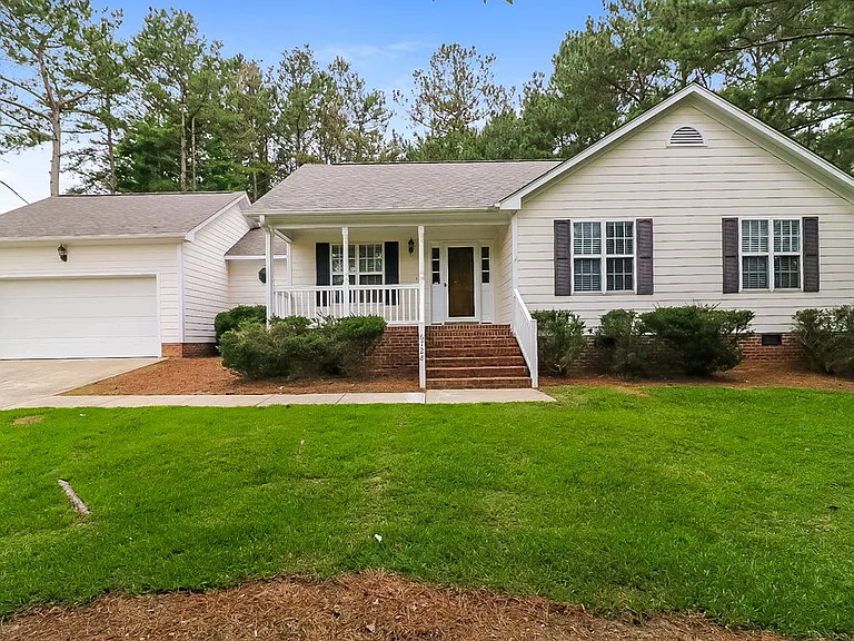 6728 Oviedo Dr — Photo 1
