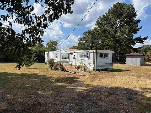 3rd image of 255 Berry Rd