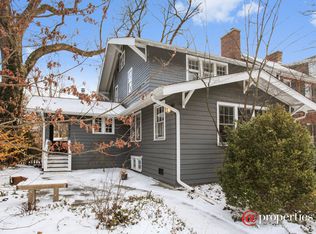 2806 Harrison St, Evanston, IL 60201