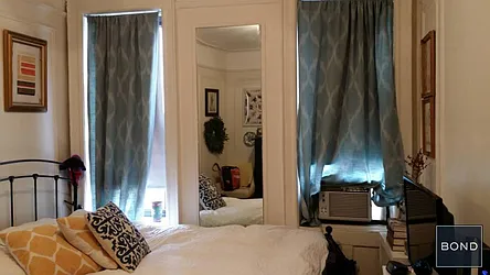 Rented by Bond New York