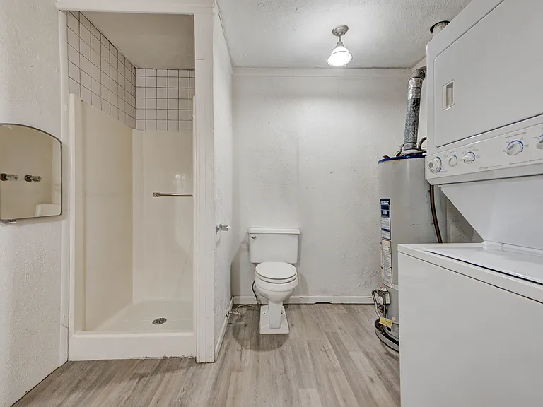1005 W Eufaula St — Photo 12