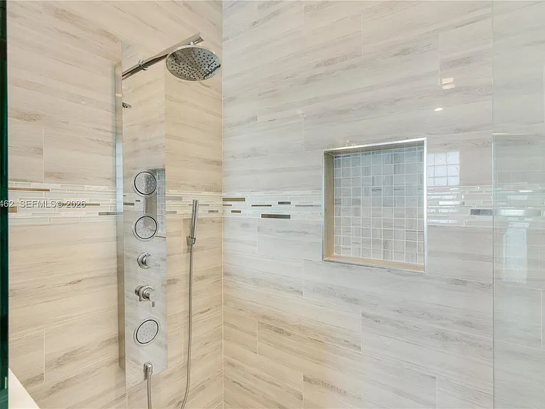 5354 NW 57th Way — Photo 33