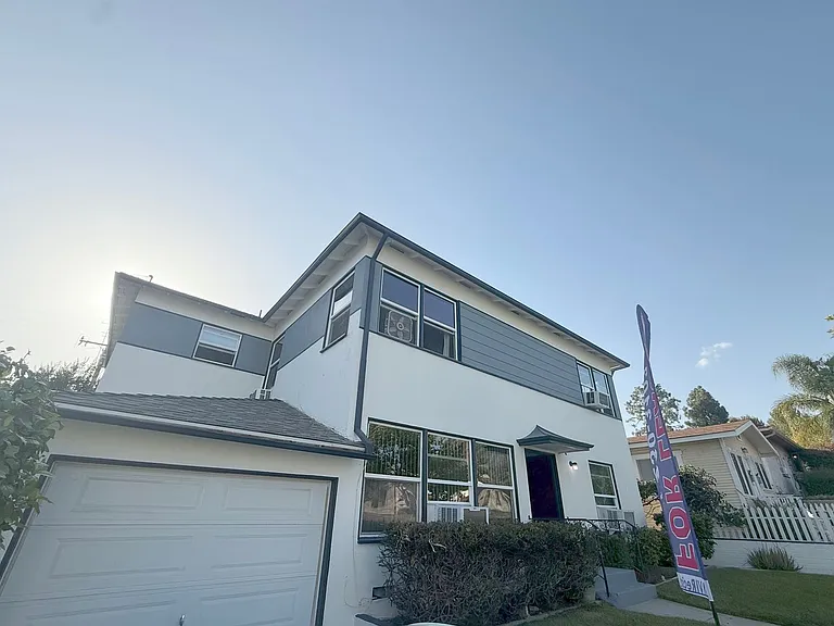4123-4125 Ocean View Blvd — Photo 14