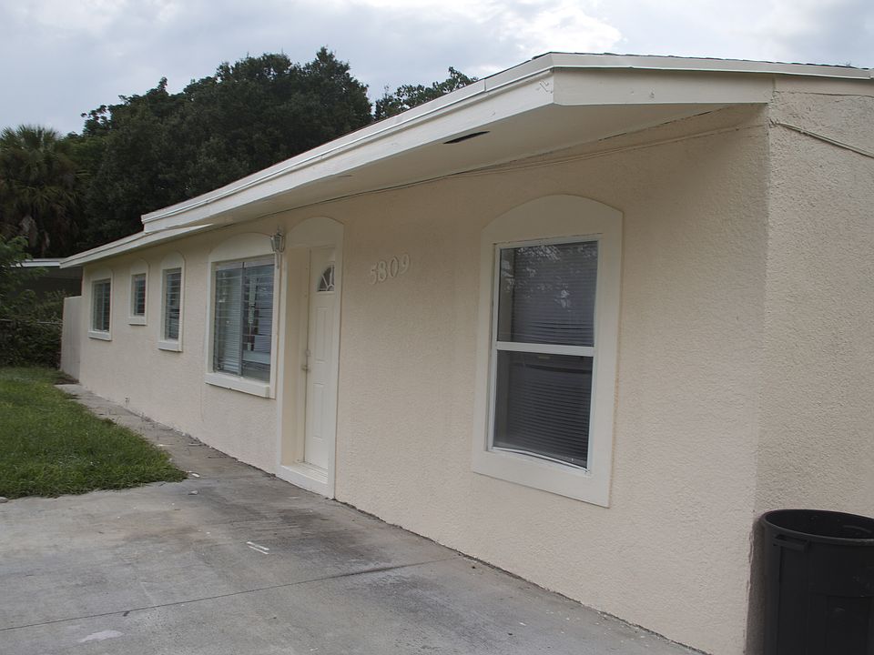 1st image of 5809 North Ln