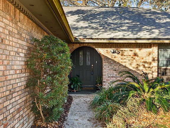 4th image of 2479 STONEBRIDGE Drive