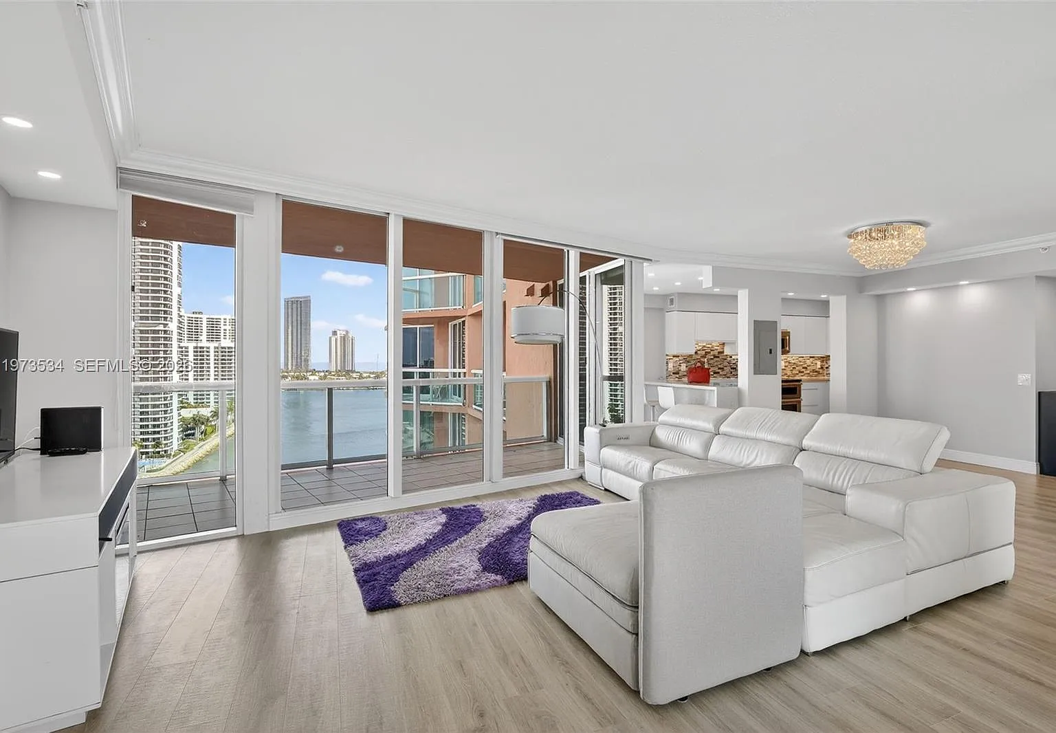 100 Hidden Bay Condo — Photo 1