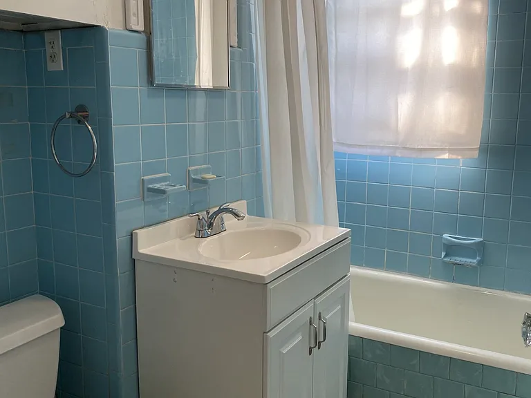 24 Colonial Ave #22 — Photo 14