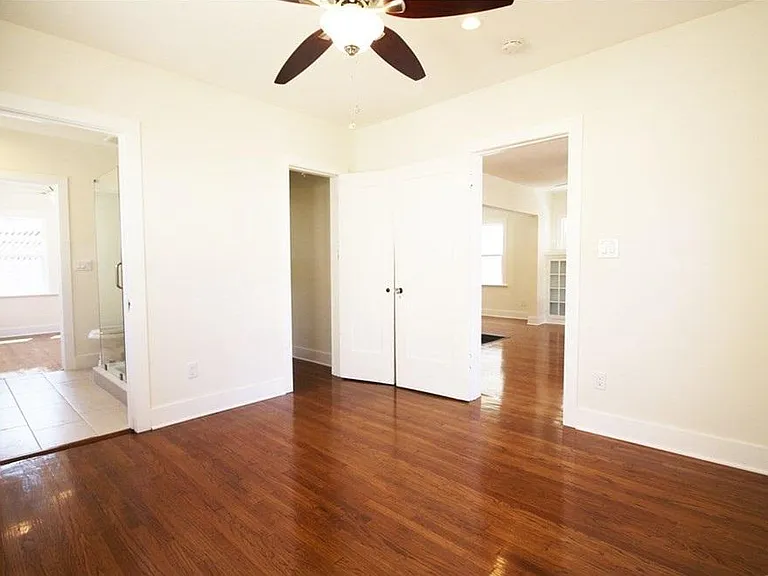 856 W Colorado Blvd — Photo 26