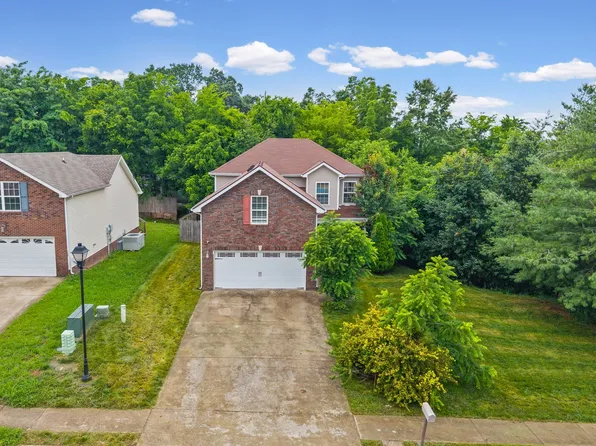1801 Jackie Lorraine Dr, Clarksville, TN 37042