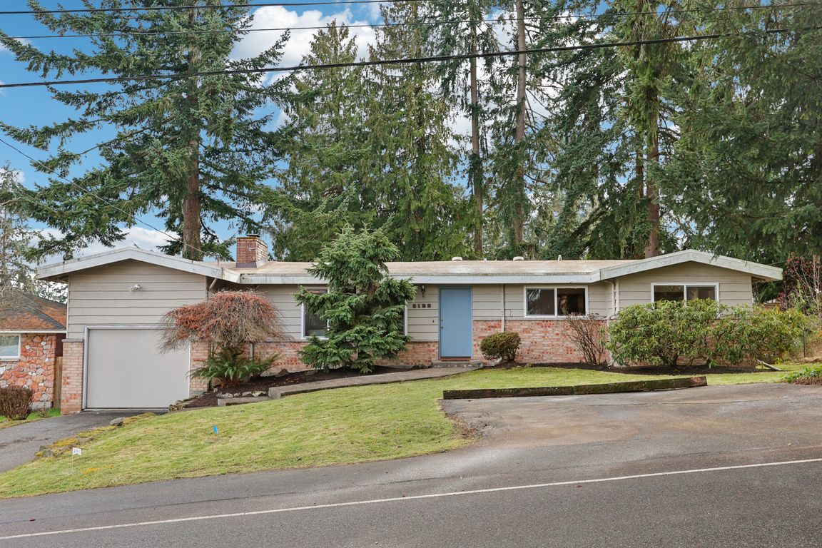 230th St SW-S1902-001.jpg