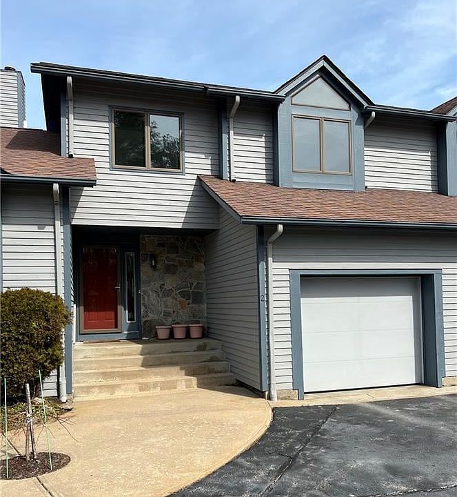 1st image of 18 Acorn Ct APT F2