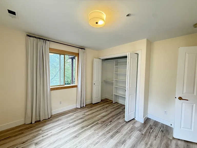7439 Brook Hollow Loop Rd — Photo 17