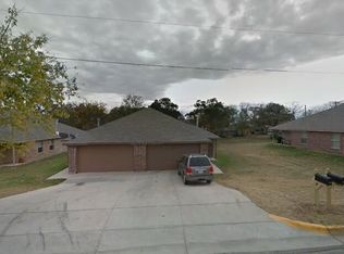 1012 Jameson St, Weatherford, TX 76086