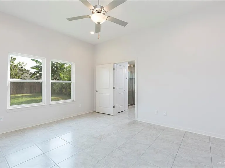14337 Chalk Ridge Dr — Photo 11