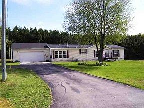 1st image of 4870 Maple Grove Dr NE