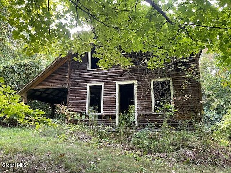2nd image of 288 Lang Road