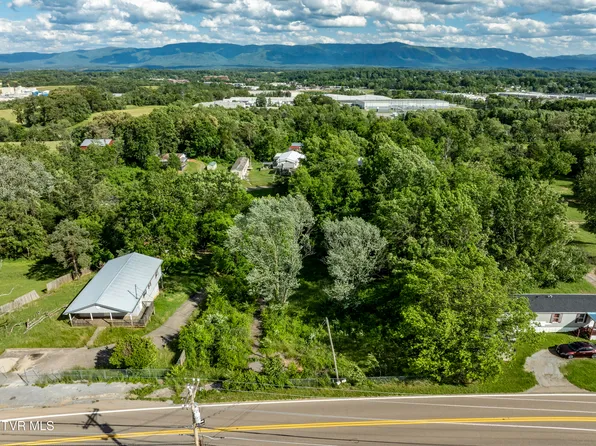 Kingsport Hwy, Greeneville, TN 37745