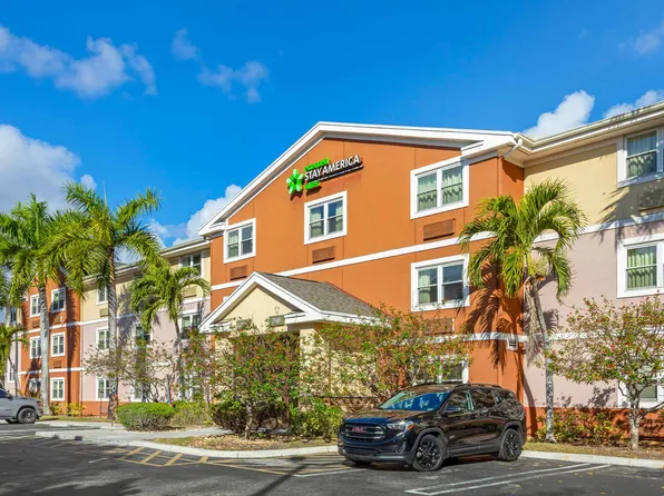 West Palm Beach - Northpoint Corporate Park, 700 Northpoint Pkwy, West Palm Beach, FL 33407