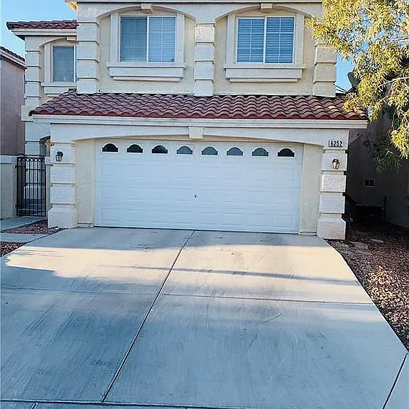 6252 Tawny Griffin Ave — Photo 2