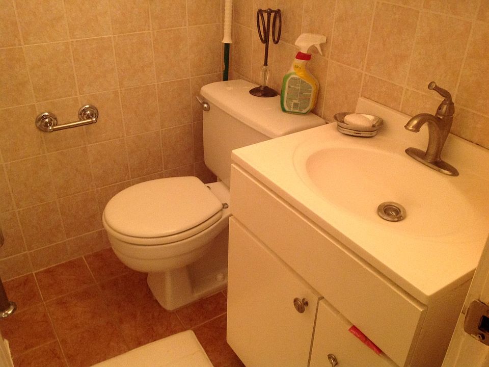 2nd image of 26041 Langston Ave #2