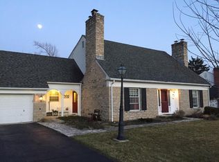1180 Regency Dr, Columbus, OH 43220