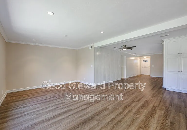20251 Avenida Del Norte — Photo 12