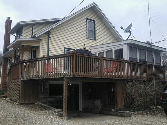 2nd image of 817 Spink St