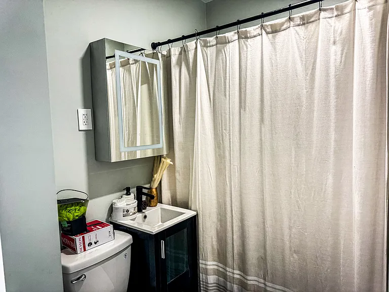 4 Fairbanks St #2 — Photo 16