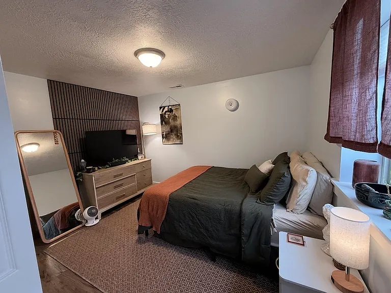 1531 N 4300 W — Photo 5