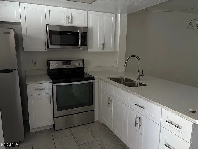 2700 Park Windsor Dr #707 — Photo 6