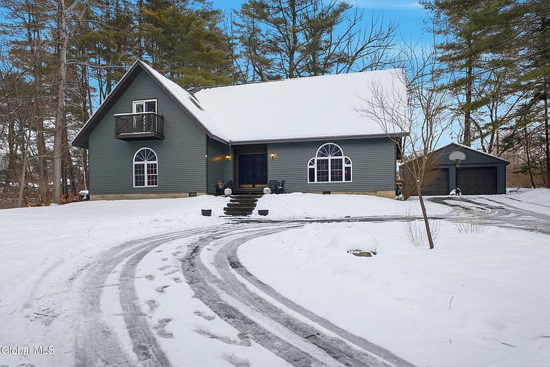 2nd image of 48 Meadow Drive