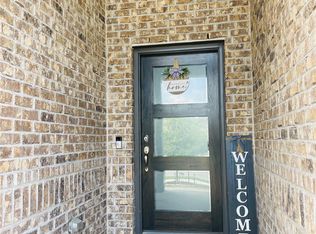 232 Short Leaf Dr, Buda, TX 78610