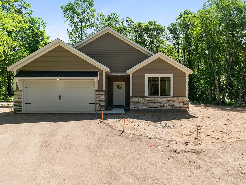 35662 Bonnie Lakes Rd