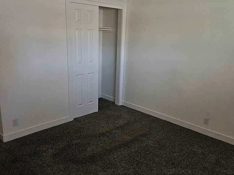 580 S 470 E #1 — Photo 19