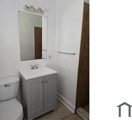 2nd image of 4811 Lancelot Dr