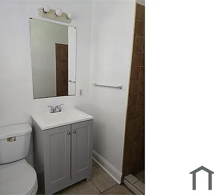 4811 Lancelot Dr — Photo 2