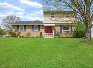 4029 Mistletoe Dr SE, Warren, OH