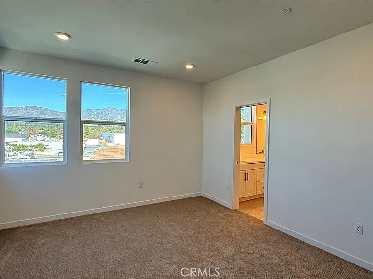 1090 Foothill Blvd #1090 — Photo 7