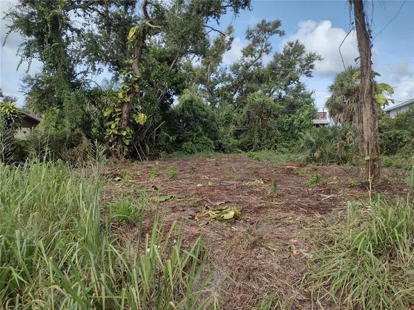 (undisclosed Address), Venice, FL 34293