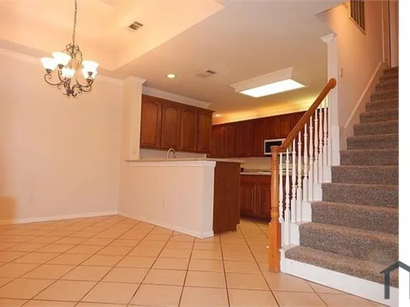 331 Regency Dr, Allen, TX 75002