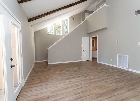 4th image of 2211 Allison Ct