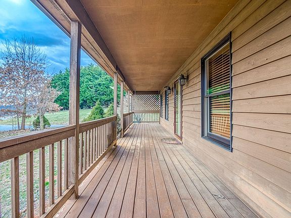 2nd image of 145 River Rock Dr