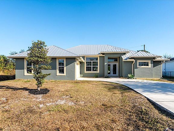 3rd image of 4431 SW Jaunt Road