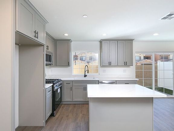 2nd image of 16385 Valencia Ave Unit 7